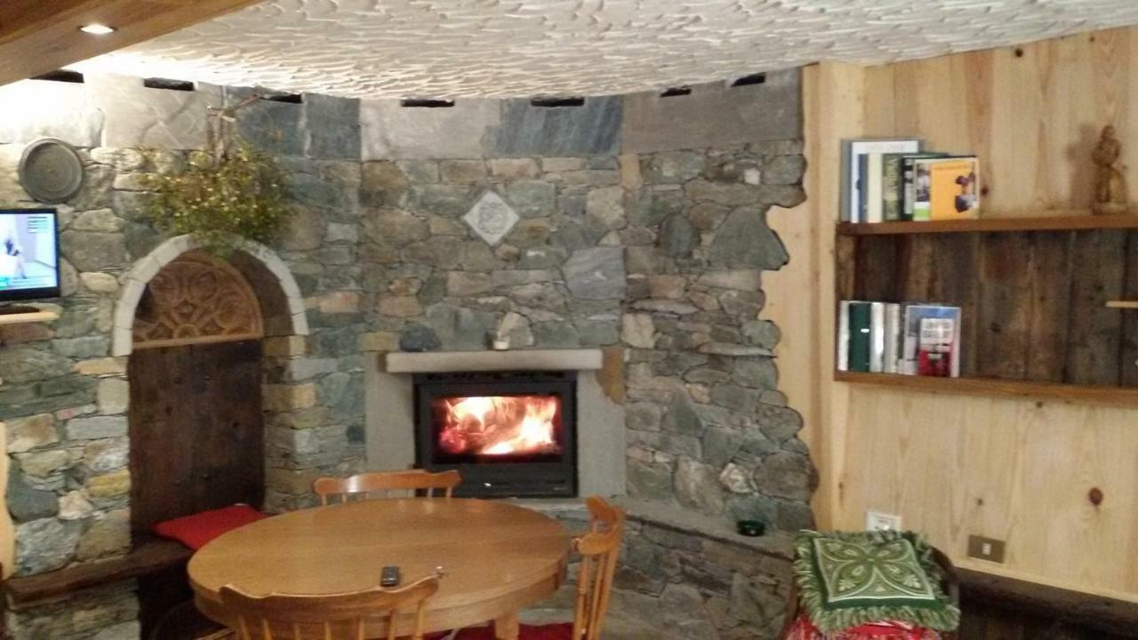 Taverna Semon Verrayes Exteriör bild