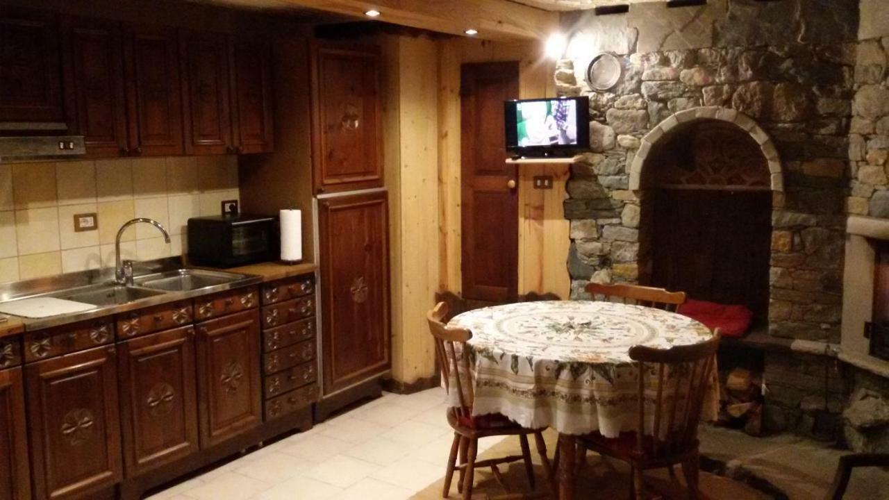 Taverna Semon Verrayes Exteriör bild