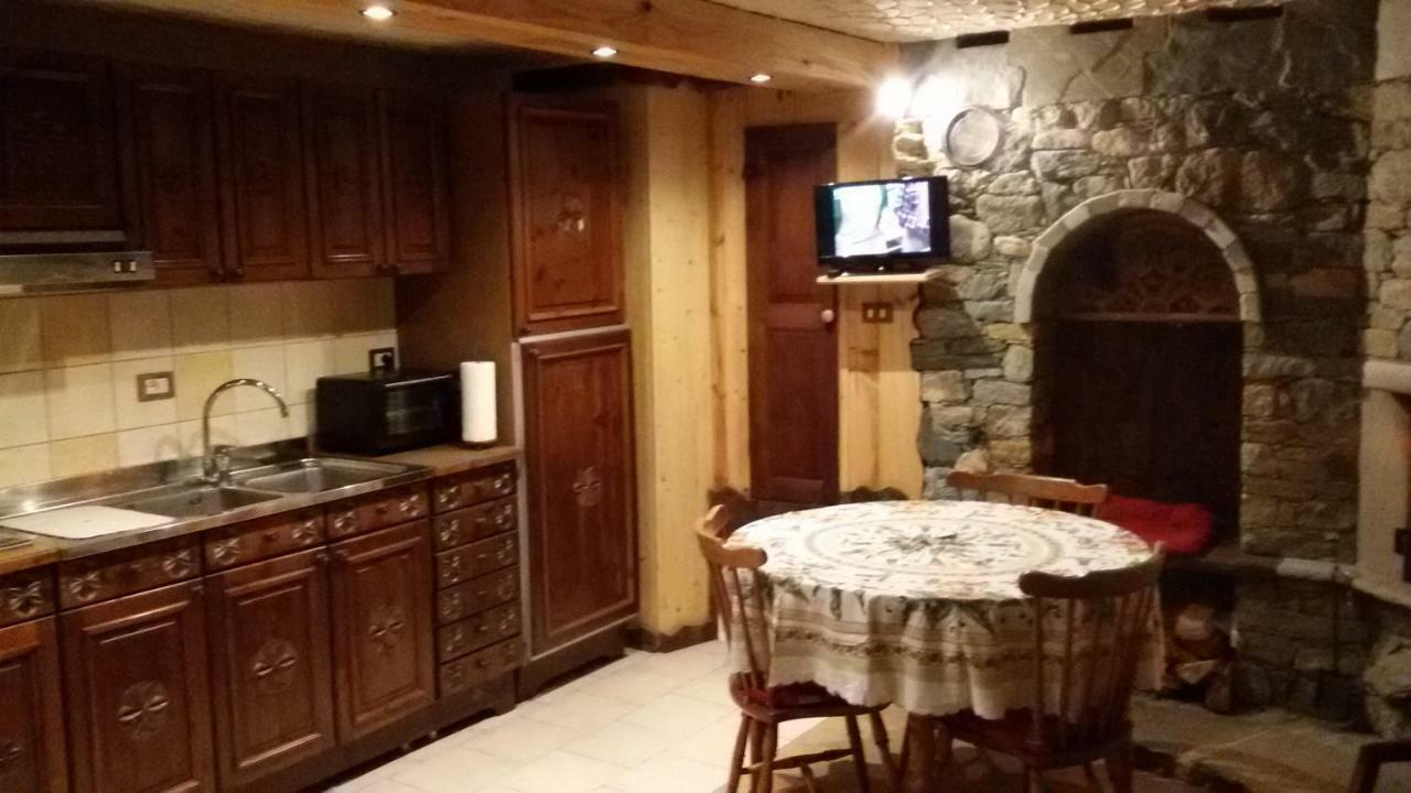 Taverna Semon Verrayes Exteriör bild